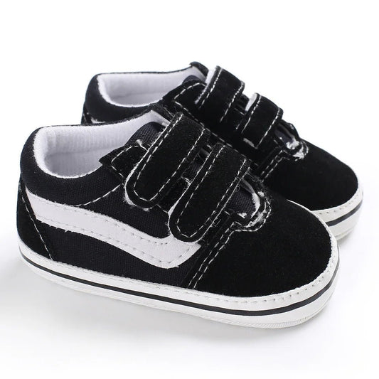 Casual Canvas Sneakers - Babytopia32