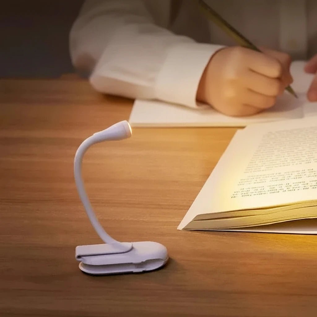 Portable Clip-On Book Light | USB Rechargeable LED Reading Light with 360° Flex Neck - Babytopia32