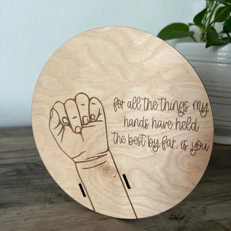 Wooden Newborn Birth Keepsake Plaque – Hello World Sign & Hospital Bracelet Holder for Baby Photos - Babytopia32